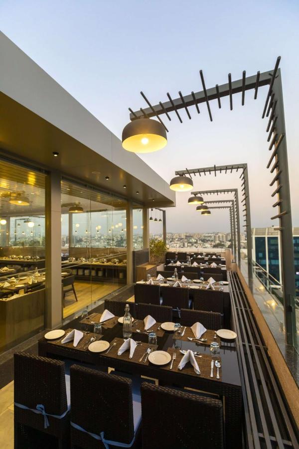 Ramee International Surat Hotel Ngoại thất bức ảnh