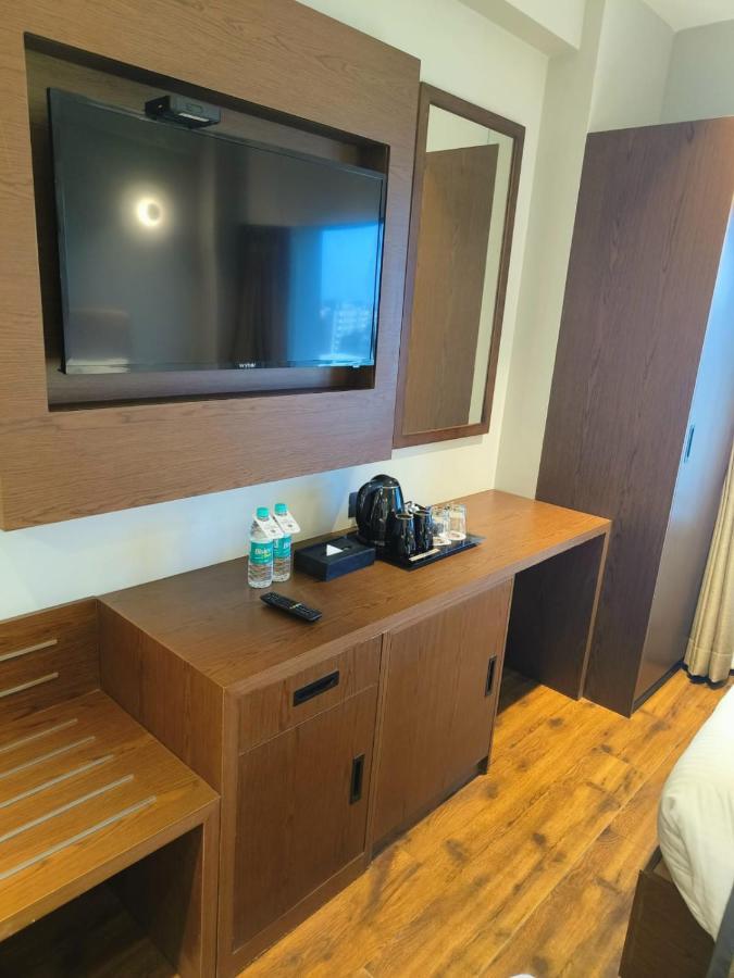 Ramee International Surat Hotel Ngoại thất bức ảnh