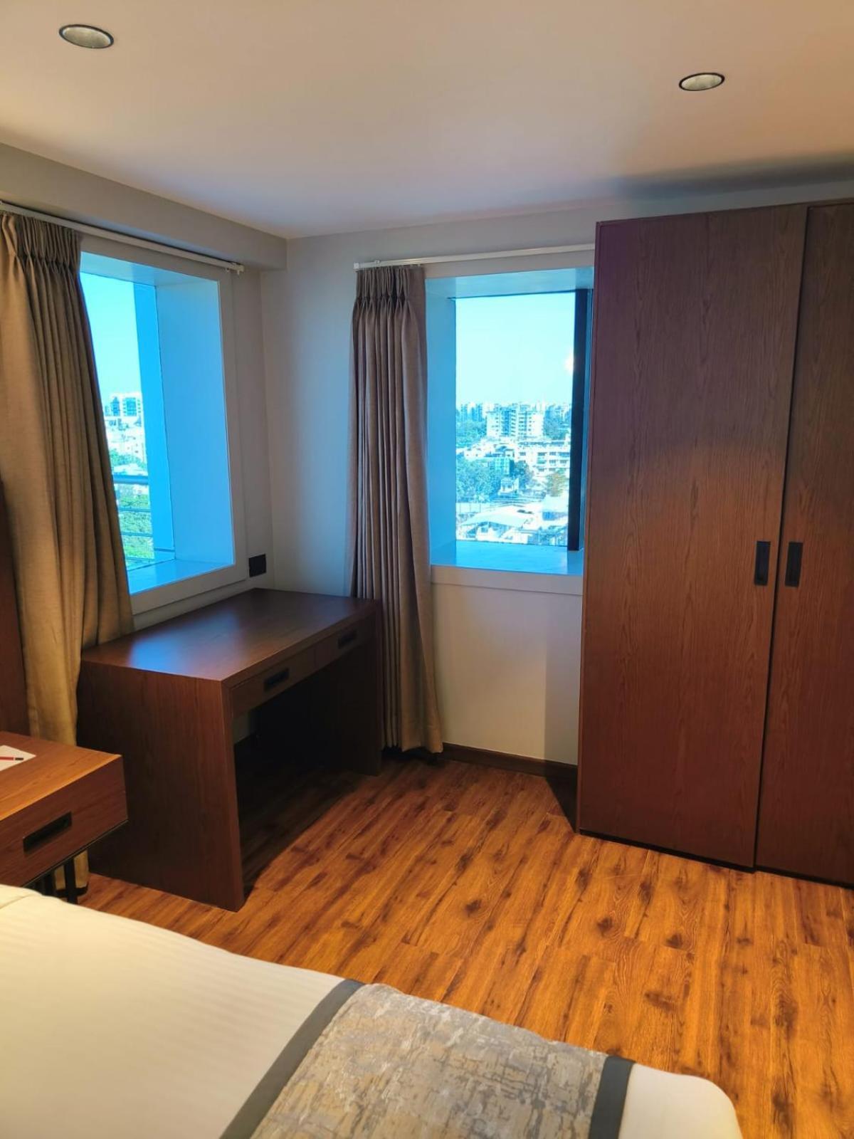 Ramee International Surat Hotel Ngoại thất bức ảnh